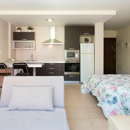 Homelike Beautiful Studio Palm-mar Pool & Padel *