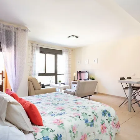Homelike Beautiful Studio Palm-mar Pool & Padel *